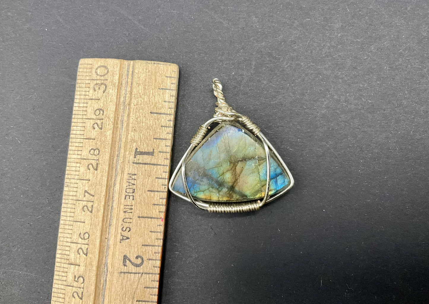 Labradorite Pendant #04 Wire Wrapped