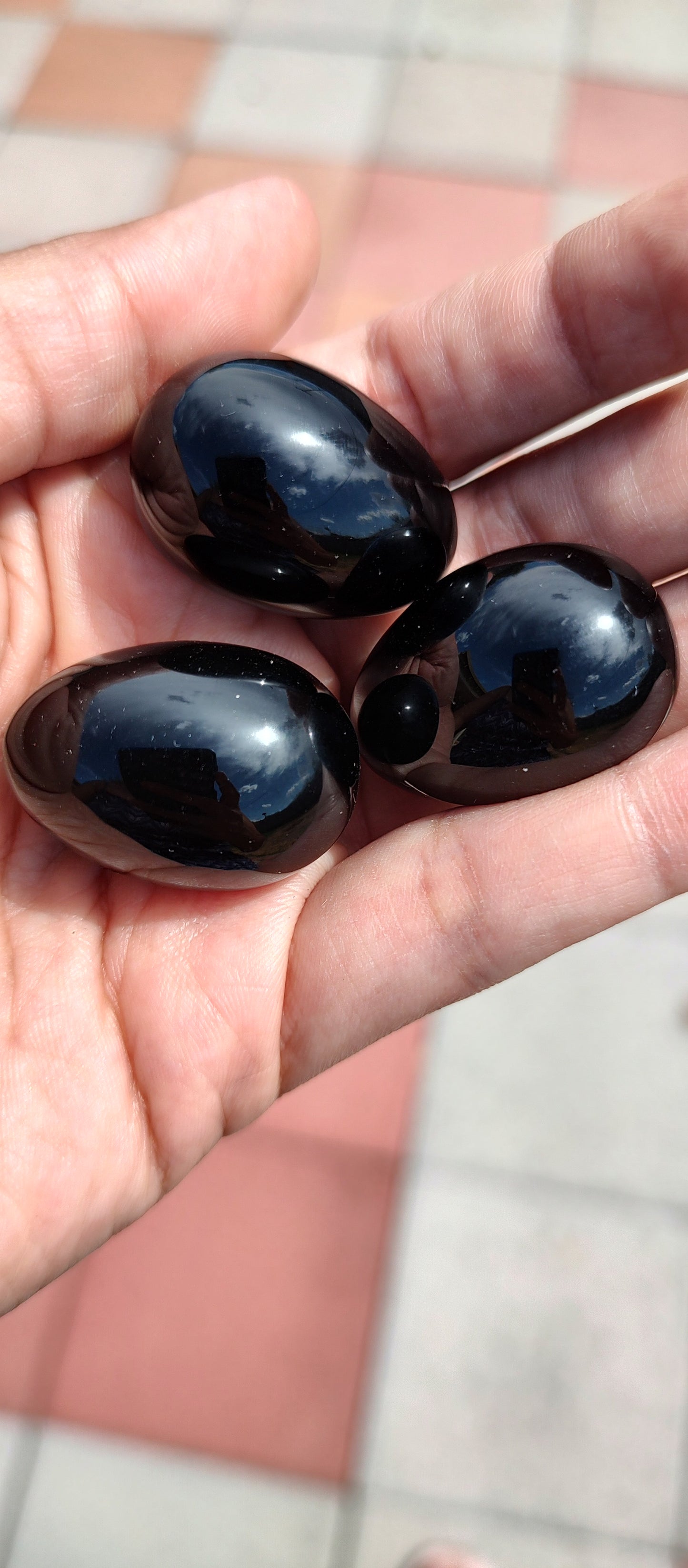 Obsidian Egg Medium