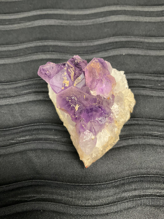 Amethyst cluster #05